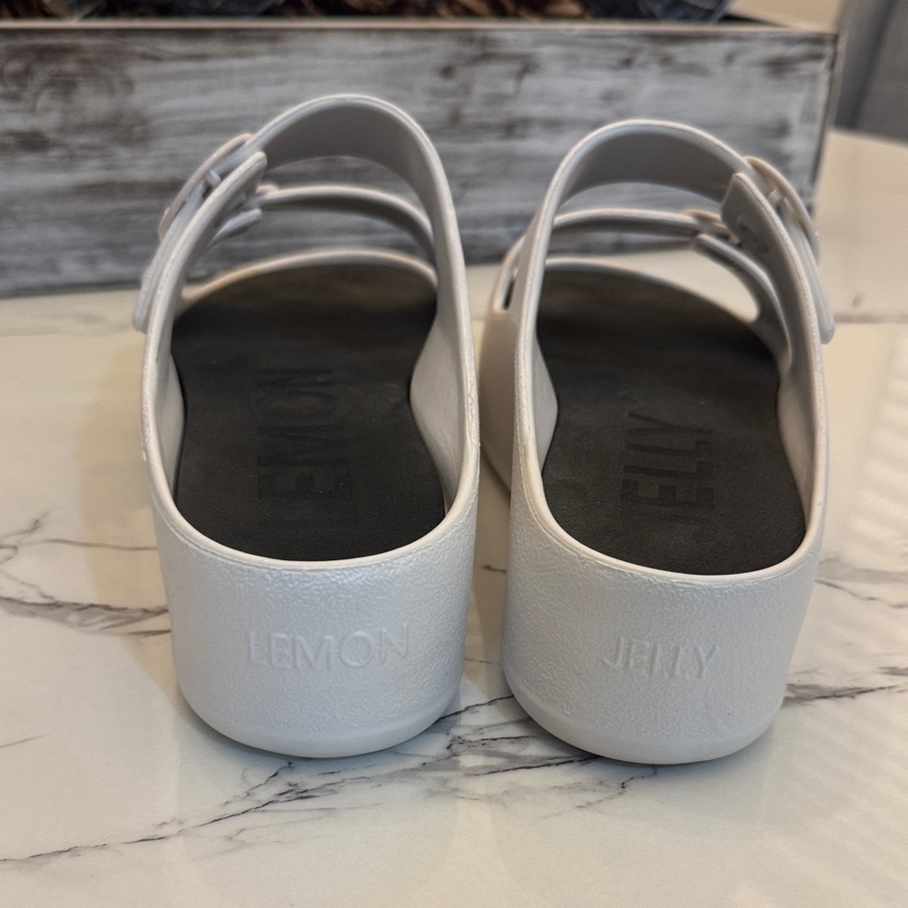 Lemon Jelly Women's White Sandals